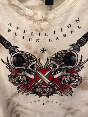 Affliction White Tee with Black and Red Skulls